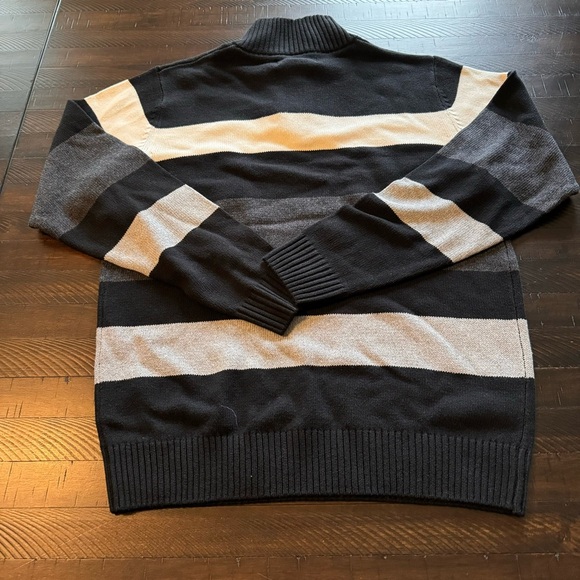US POLO ASSN.‎ Qtr Zip Sweater - Picture 5 of 8
